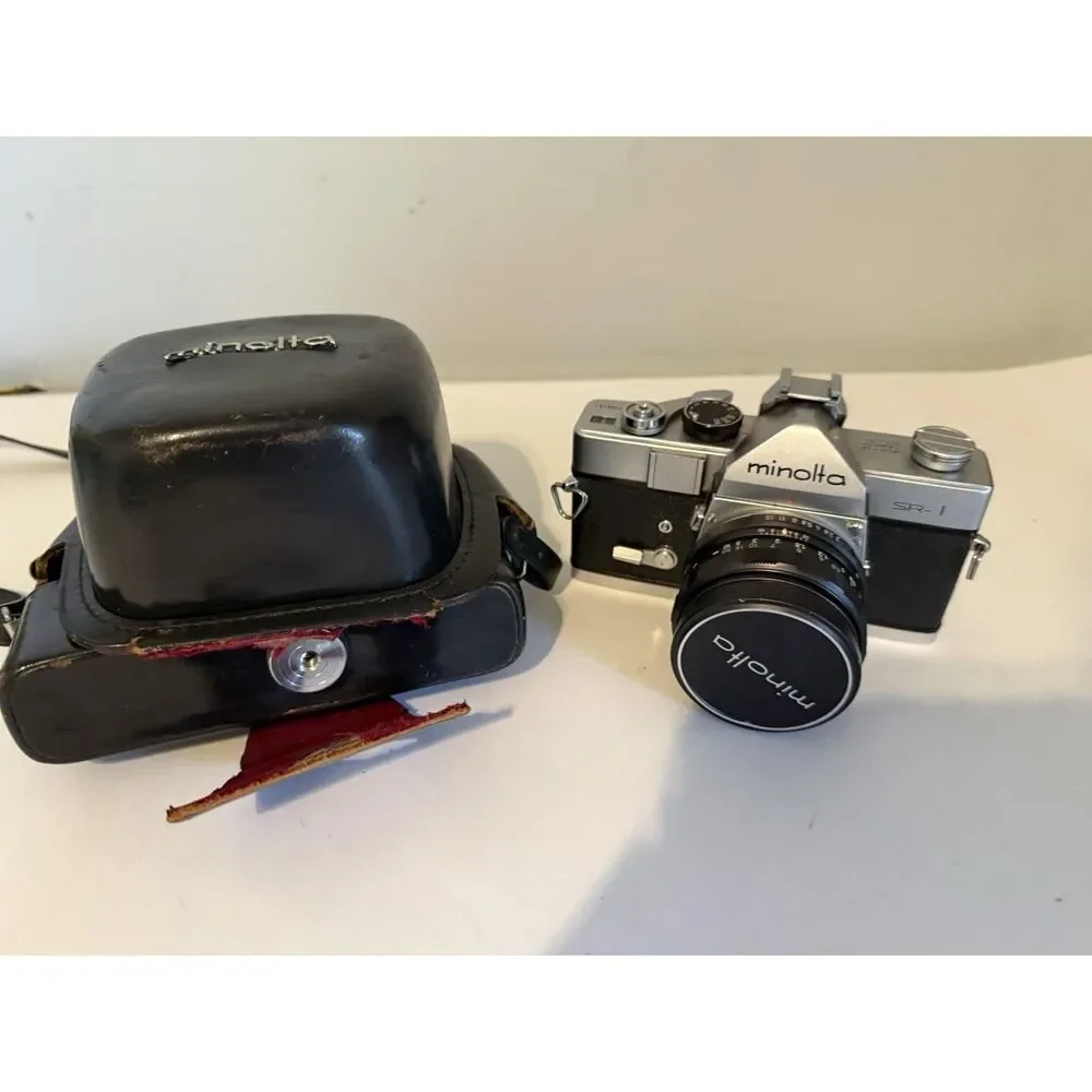 Minolta SR-1 35mm W/Rokkor-PF Auto 50mm Lens And Case